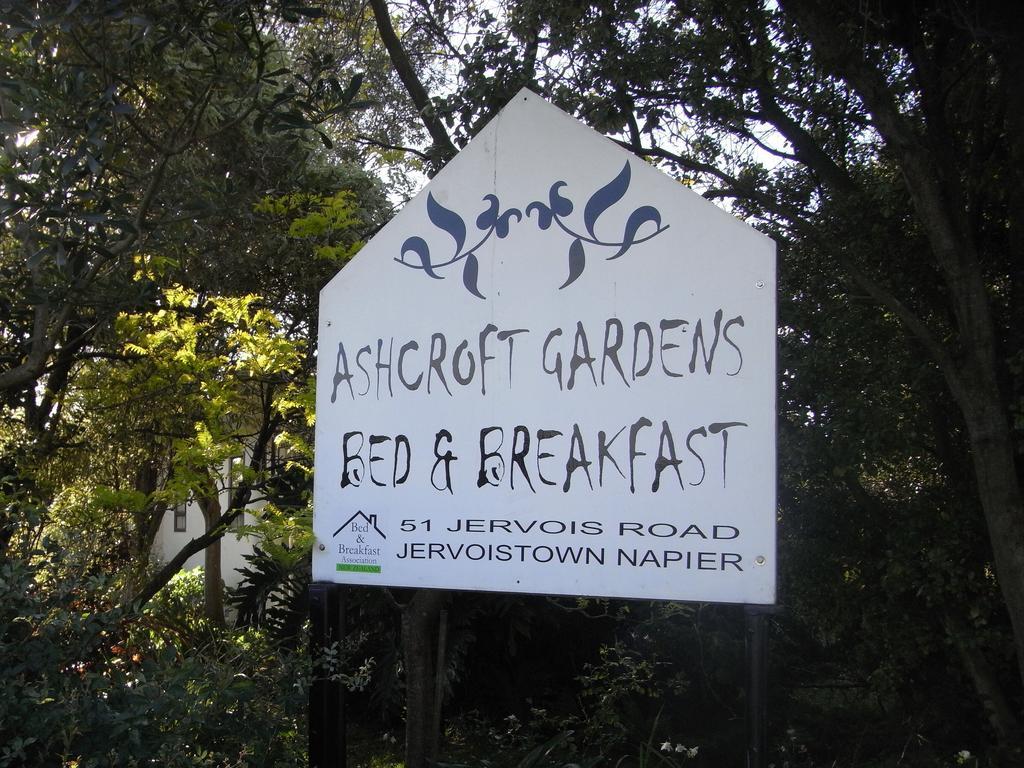 Ashcroft Gardens Bed & Breakfast Napier Exterior photo